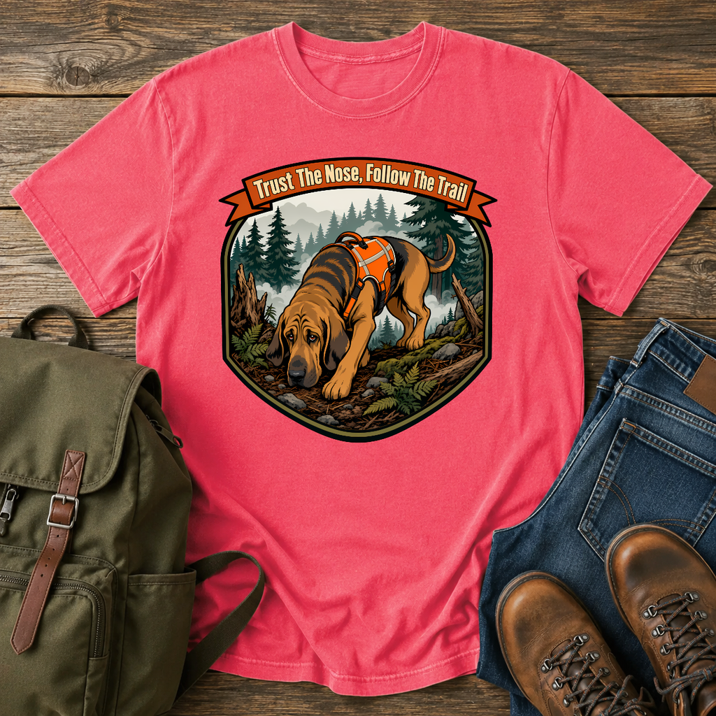 Bloodhound focused Bloodhound with its nose to the ground in a dense, foggy t-shirt design